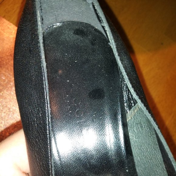 Vintage Black Gucci 2" Heels, re-soled. Size 10B - Picture 4 of 7